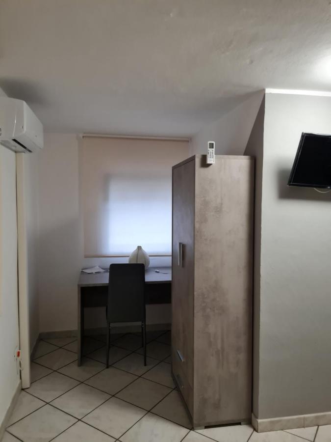 Landlady Airport Orio Bergamo Ida Hotel Orio al Serio Ngoại thất bức ảnh